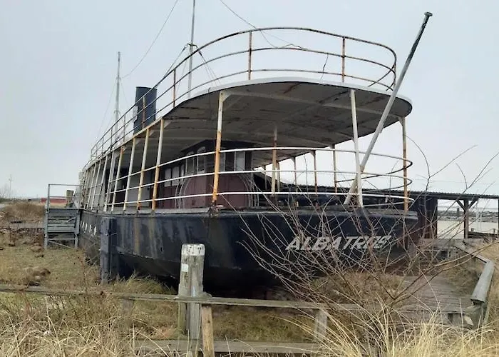 別荘 In Nahe Ostseestrand ダンプ